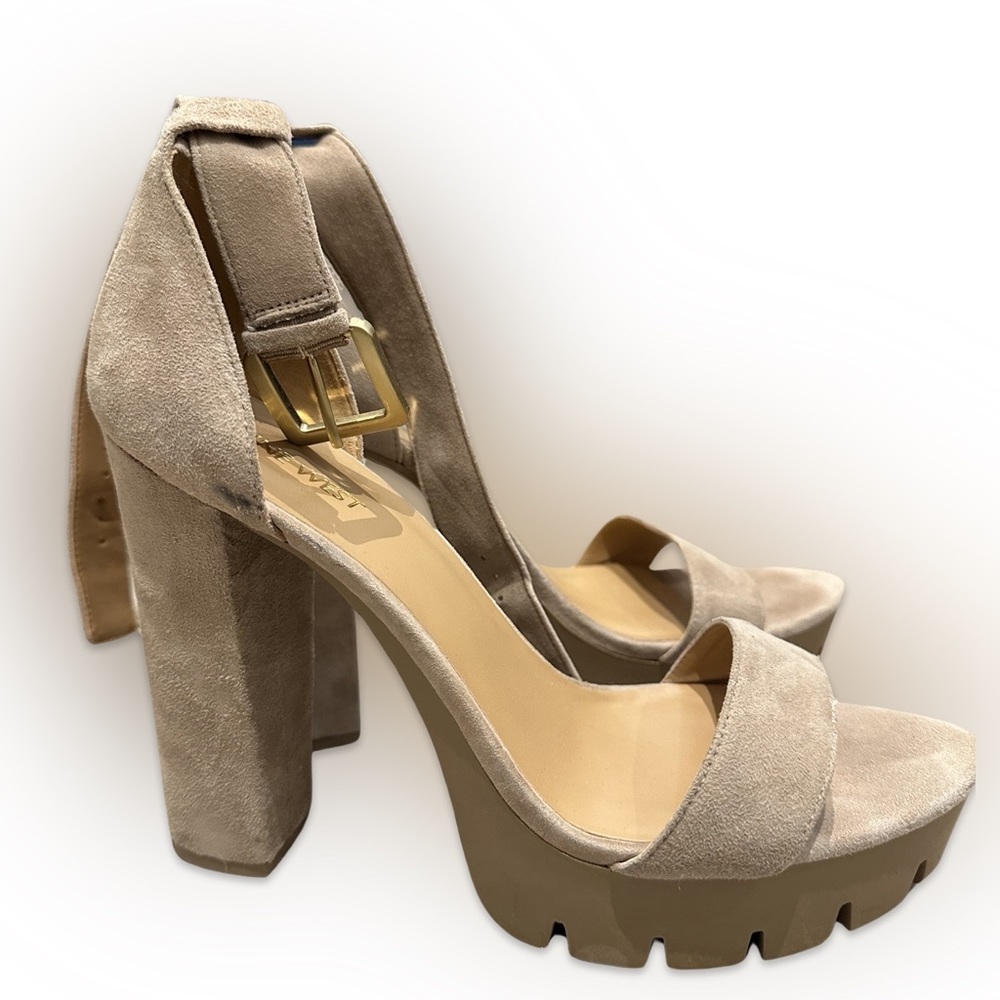 Nine West Platform sandals